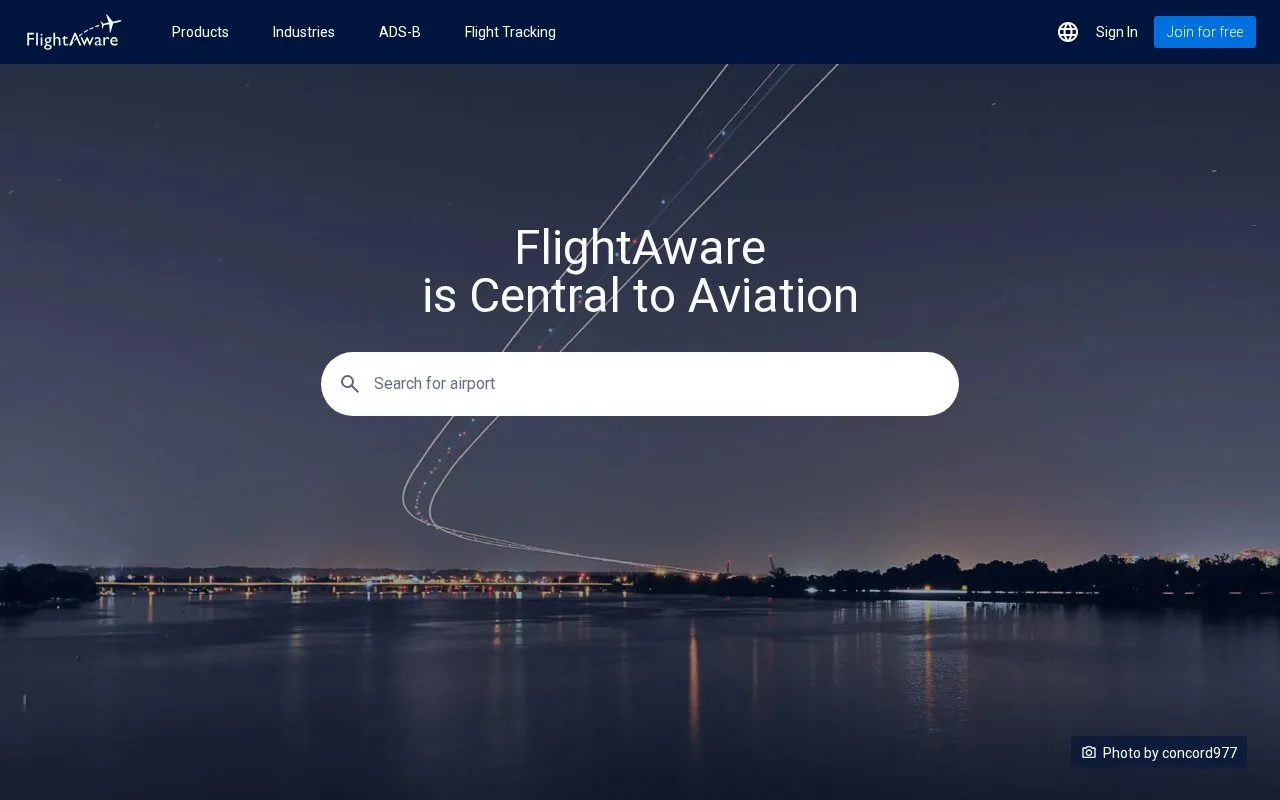 FlightAware homepage screenshot