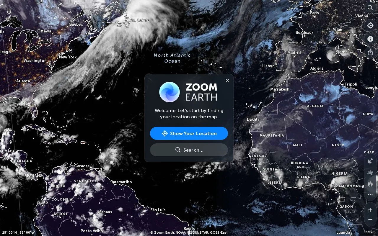 Zoom Earth homepage screenshot