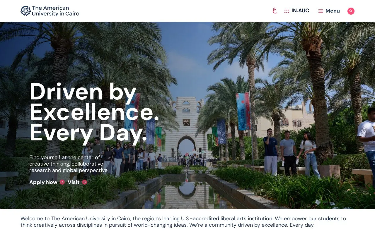 The American University in Cairo homepage screenshot